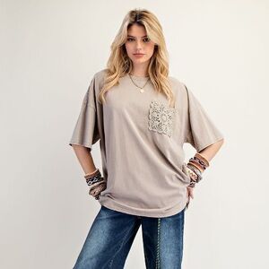 #233. Crochet Pocket Tee - Mushroom